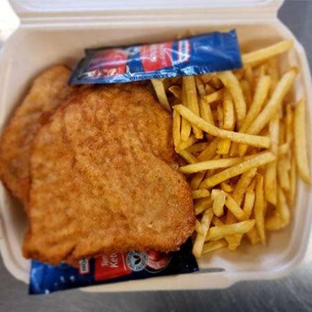 lecker Putenschnitzel Wiener Art in Viechtach